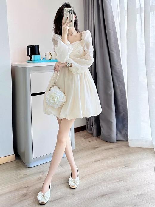 【初恋的美好❗️法式方领长袖连衣裙】女秋装新款甜美初恋风收腰显瘦花苞短裙 商品图4