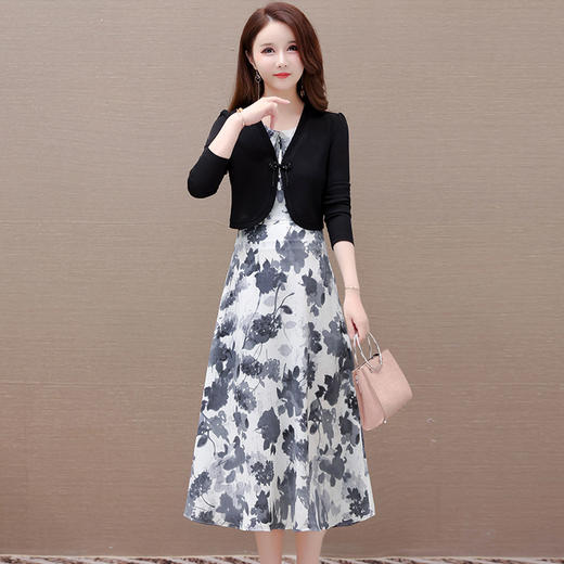 秋季新款，女装印花打底裙中长裙+短款黑色外套两件套连衣裙QYM-JJ-92501-Y 商品图6