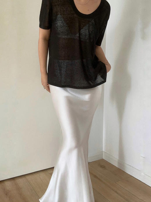 HOSIKARI｜HO22AW38 醋酸斜裁鱼尾半裙 [ 黑 / 白 / 深棕 ] 商品图2