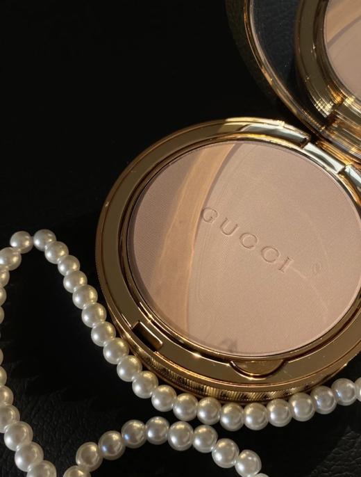 GUCCI 古驰新款透亮柔滑蜜粉饼10g 哑光 带粉扑丝绒袋 商品图2