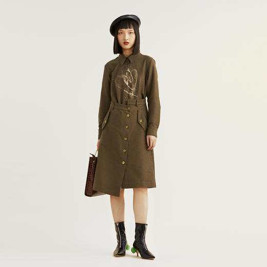 谜底连衣裙2023年春新款假两件纯棉爱心绣花长袖衬衫裙235ML6003 商品图0