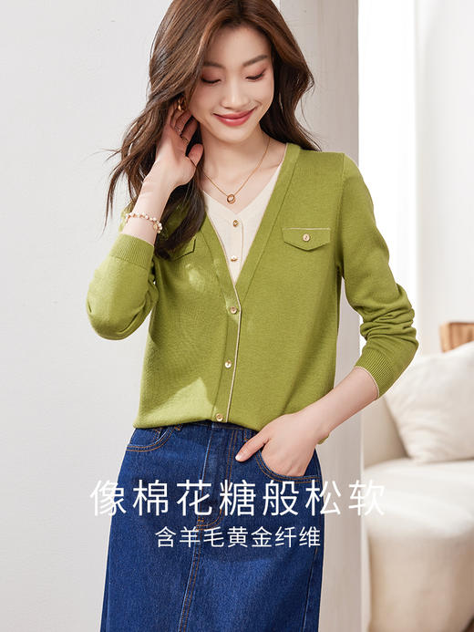 【专属特价】熙世界假两件撞色V领针织衫女长袖软糯毛衣气质上衣2025秋季新款 商品图4