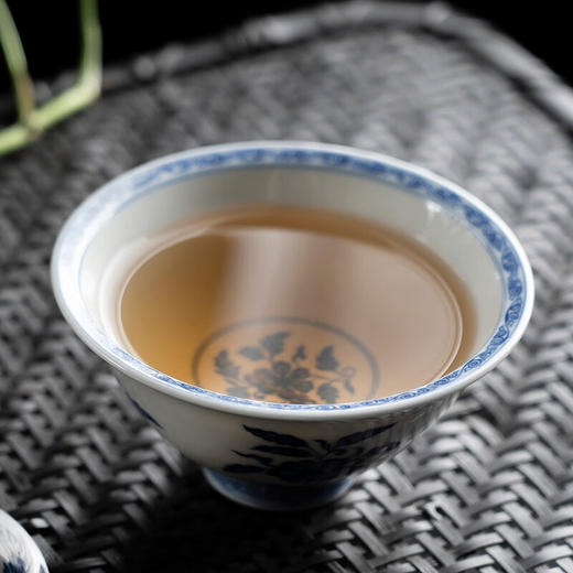 【宝瓷林】景德镇手绘青花三才盖碗 商品图2