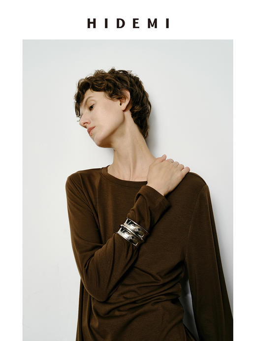 HIDEMI 叠穿神器 极简圆领超软糯宽松廓形长袖亲肤长袖T恤  巧克力色/浅灰色/黑色/白色 商品图6