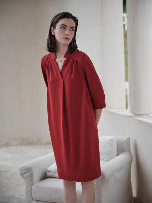 4F柯罗芭连衣裙 商品图0