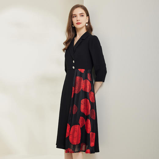NG827斯尔丽瑟俪2023秋季不对称拼接印花白领收腰显瘦连衣裙 商品图2