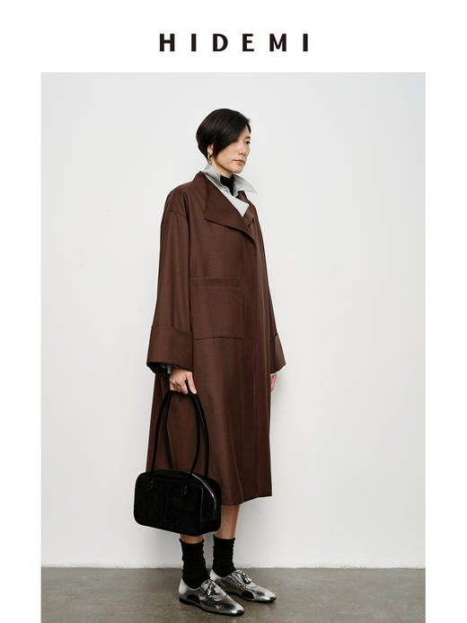 HIDEMI 不对称设计感翻领廓形口袋精纺羊毛中长款风衣 商品图1