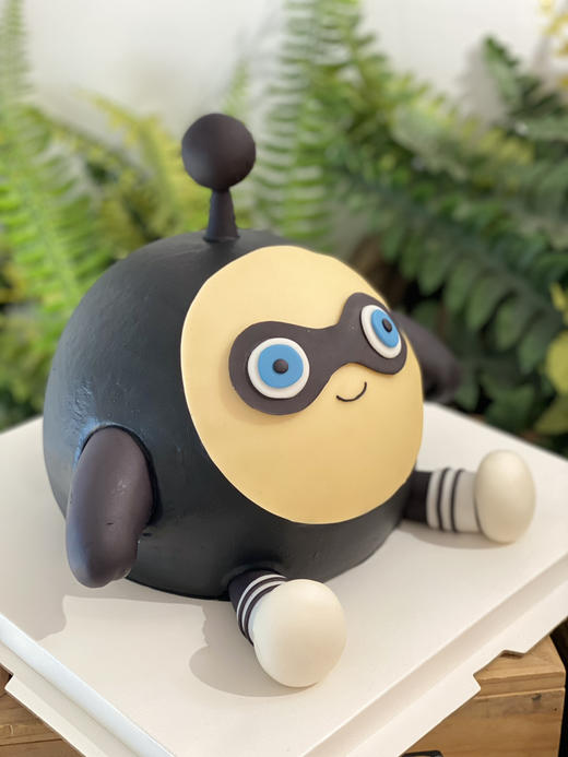 蛋仔派对蛋糕，蓝风车动物有奶油入口即化，全部翻糖可食用手工装饰，提前48小时以上预定，深色奶油易染色，建议刮掉深色后食用 商品图2