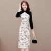 QYM YX-MQ26164-Y 复古连衣裙拼色印花裙2023年秋季新款长袖旗袍裙中长款开衩一步裙 商品缩略图0