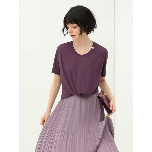 COCOBELLA质感金属LOGO凉感短袖针织衫女舒适圆领T恤NTS26 商品图3