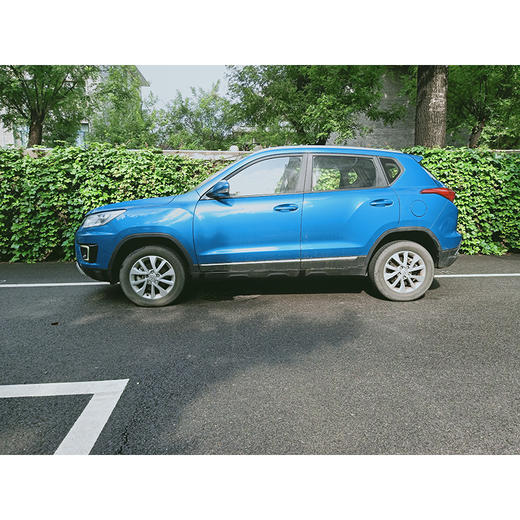 北京汽车 绅宝X35 1.5L 手动时尚版【长租-北京】 商品图3