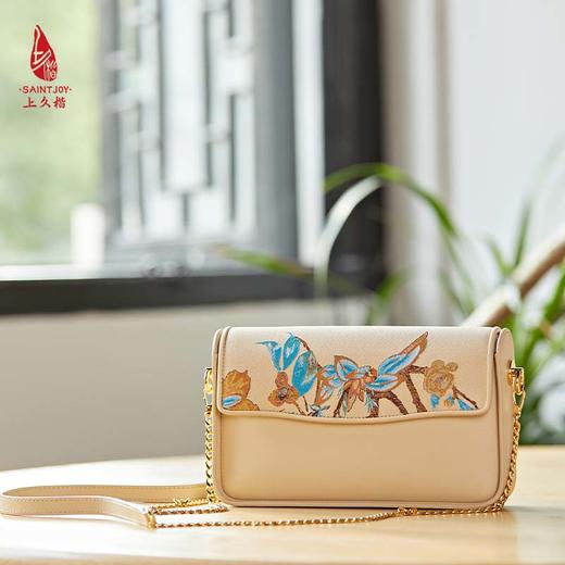 SAINTJOY/上久楷 宋锦斜背包  锦织玉叶 杏色 BWS23B2102 商品图6