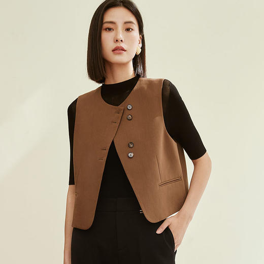 玳莎门襟设计感西装马甲女2023年秋季新款气质圆领无袖背心外套  DC37001 商品图0