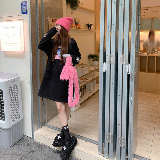 <曾小咸推荐>巨折清仓秒杀，稀有现货24小时发【仅限今日】女装黑色镂空双杠中筒袜女秋季新款学院风薄款堆堆袜及膝袜 商品图4