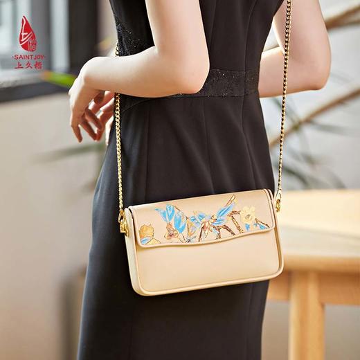 SAINTJOY/上久楷 宋锦斜背包  锦织玉叶 杏色 BWS23B2102 商品图3