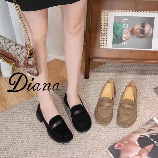 黛安娜新款翻毛皮拼接时尚女鞋 商品图2