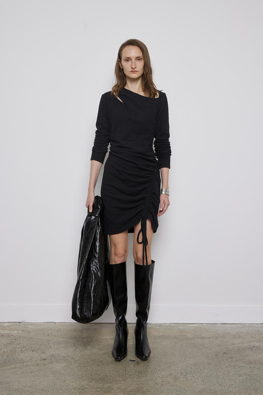 肌理感收腰露肩连衣裙 商品图0