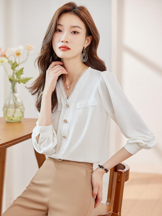 XZ-Q6900雪纺衬衫女2023早秋新款别致洋气蕾丝长袖上衣女设计感小众时尚风 商品图3