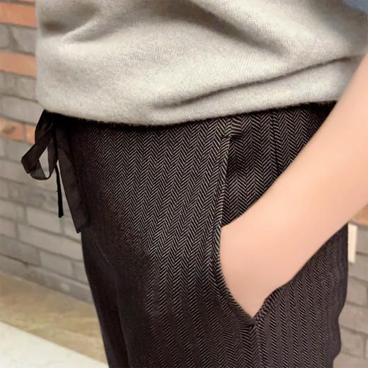 圣三利女装竖条纹休闲针织显瘦哈伦裤SL1936550 商品图4
