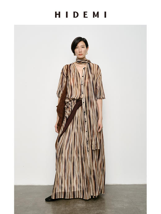HIDEMI 河流抽象印花轻柔丝巾式极简衬衫/半身裙/连衣裙 商品图0