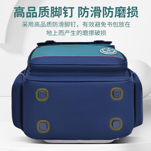 【开学季】2023年新款英伦儿童书包 护脊减负大容量加厚肩带 轻儿童双肩包 商品图7