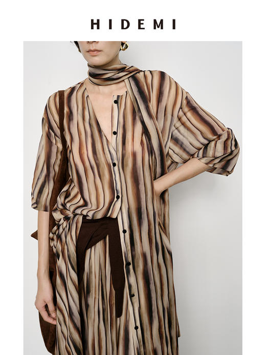 HIDEMI 河流抽象印花轻柔丝巾式极简衬衫/半身裙/连衣裙 商品图3