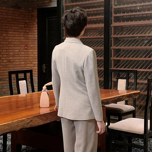 圣三利女装  时尚商务格纹拼接系带西装外套SL2032108 商品图2