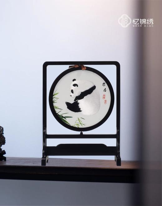 蜀锦双面绣-憨态大熊猫 商品图0