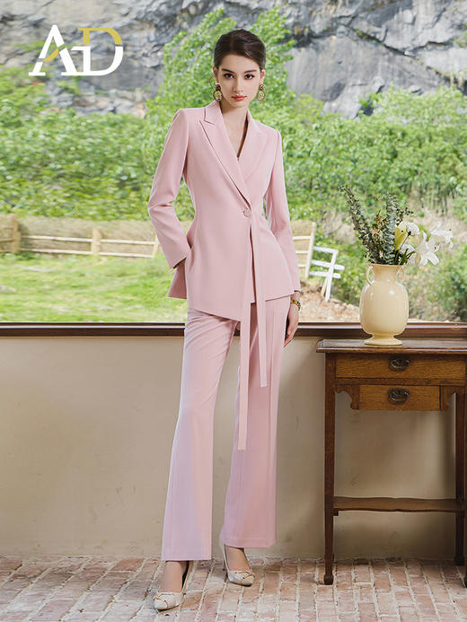 AD气质风女总裁西装套装新款粉色职业装系带小西服外套不规则正装 商品图2