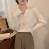【初秋上新，V领针织衫】混纺初秋新款女士V领套头针织衫 百搭长袖气质显瘦  商品缩略图3