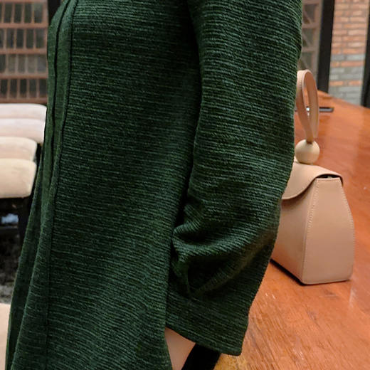 圣三利女装 轻松休闲双色针织连衣裙SL1937101 商品图4