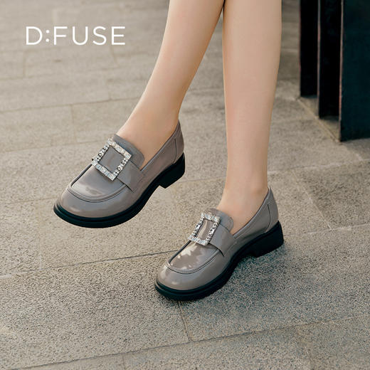 D:FUSE迪芙斯秋季新款单鞋女乐福鞋牛皮圆头钻扣经典深口女鞋DF33112016 商品图0