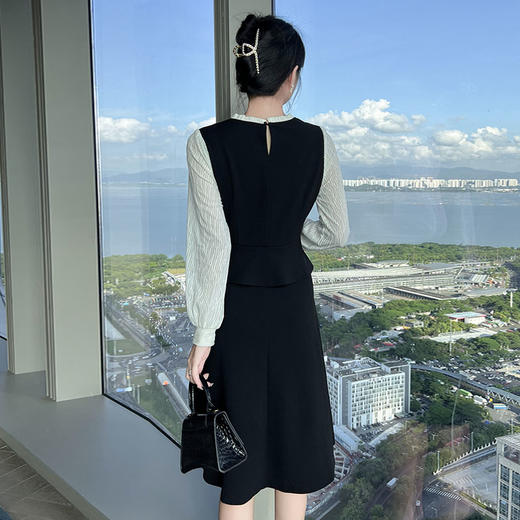 奢姿2026春季新款大码女装时尚气质荷叶领裙子胖妹妹拼接连衣裙9933860061 商品图3