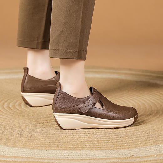 时尚气质，遥遥底坡跟单鞋XYM-k786 商品图9