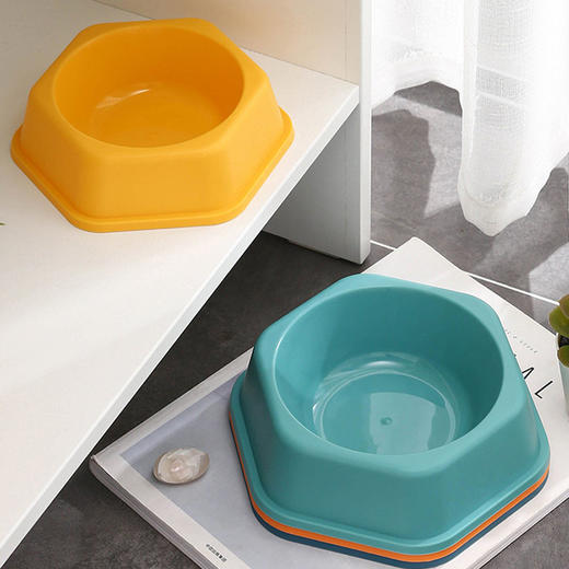 新款六边形塑料碗 加厚加深防打翻喂食碗水碗 喂食碗 宠物用品 商品图3