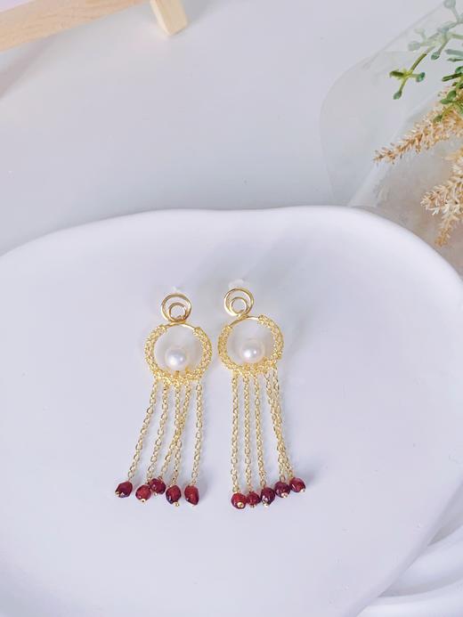 【直播大场福利】天然淡水珍珠石榴石流苏耳饰 灵动跳跃 精致时尚 手工 商品图3