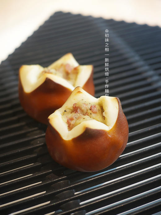 「咸口土豆泥黑椒肉肠」碱水球~ 04月03日制作发出 商品图1