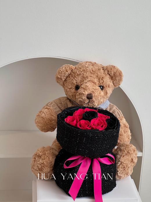 爱的抱抱 红与黑 · 永生花束 商品图1