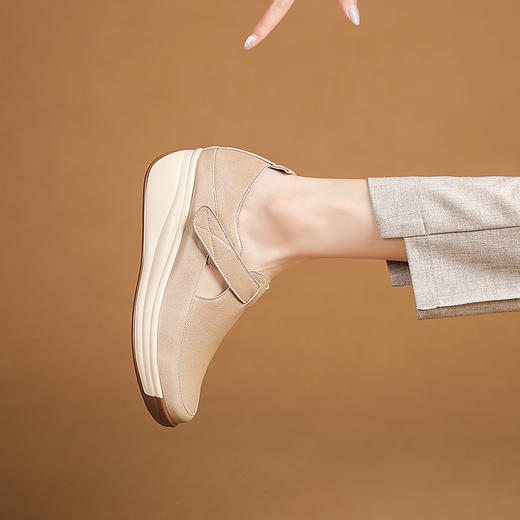 时尚气质，遥遥底坡跟单鞋XYM-k786 商品图4