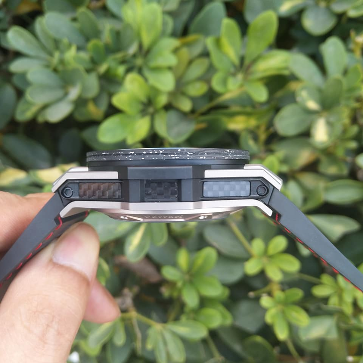 V6厂宇舶恒宝大爆炸法拉利F4系列钛金碳纤维时计腕表-王者之冠首发