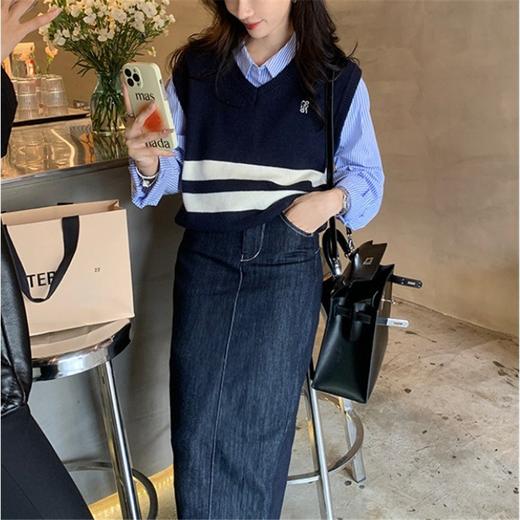 【学院风撞色V领针织马甲】秋冬百搭显瘦 叠穿毛衣 无袖针织上衣 商品图3