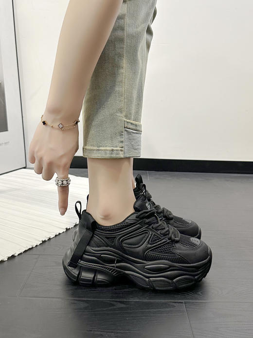 轻便透气运动休闲鞋，百搭厚底内增高女鞋YBJ-FM-95055 商品图5