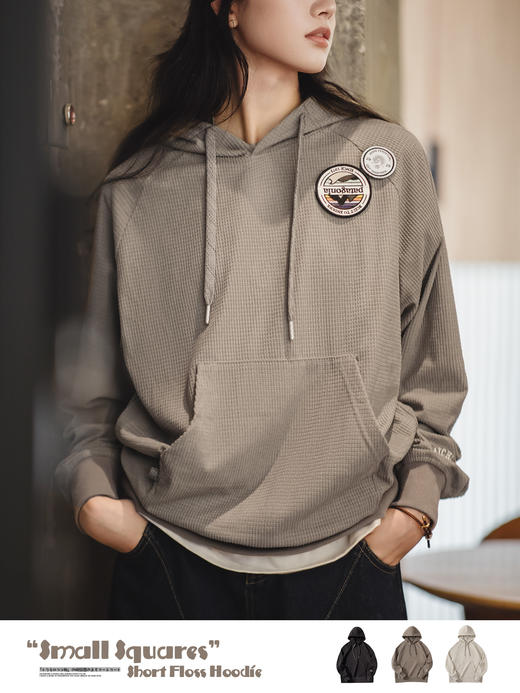 马登美式休闲插肩袖连帽刺绣卫衣宽松复古纯色套头运动上衣女 商品图0