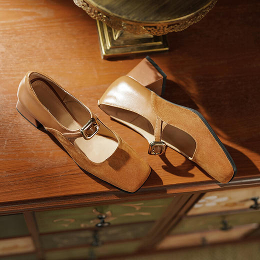 复古方头皮带扣，中跟粗跟小皮鞋时装鞋LCC-C9282 商品图4