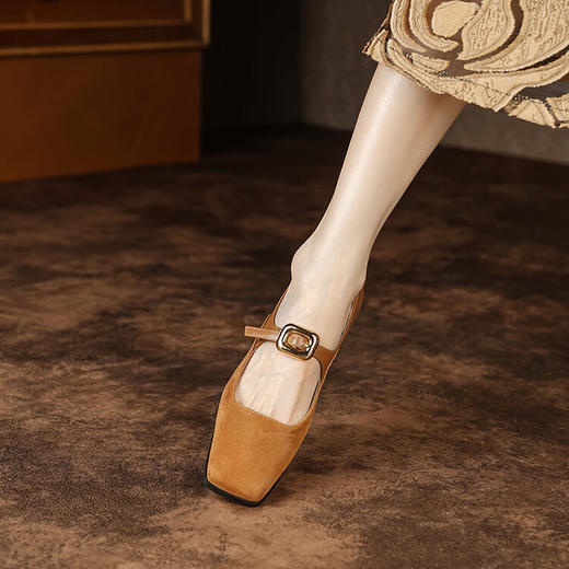 复古方头皮带扣，中跟粗跟小皮鞋时装鞋LCC-C9282 商品图3