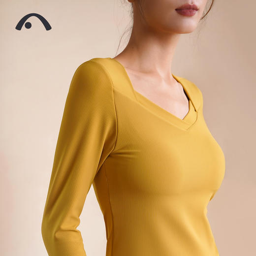 2023爱暇步秋冬新品瑜伽运动健身跑步时尚长袖上衣A23108NTW 商品图3