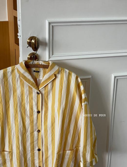 （5折）apuntob 黄条纹短风衣短外套 商品图3