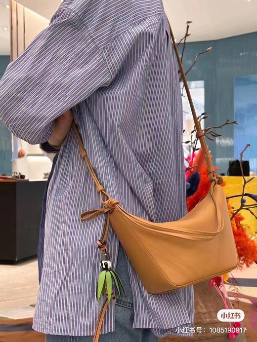 罗威迷你hobo 吊床包 商品图12