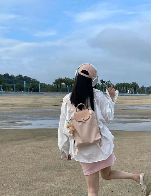 藕粉色龙骧背包 /双肩包🎒
代购级别 ‼️非市场普通货‼️ 商品图5