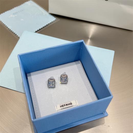 A949 HEF@NG何方星云方糖耳钉 商品图3